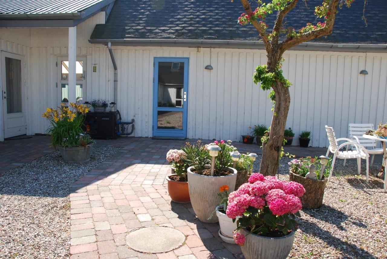 Quistgaarden Bed & Breakfast Spjellerup Екстериор снимка